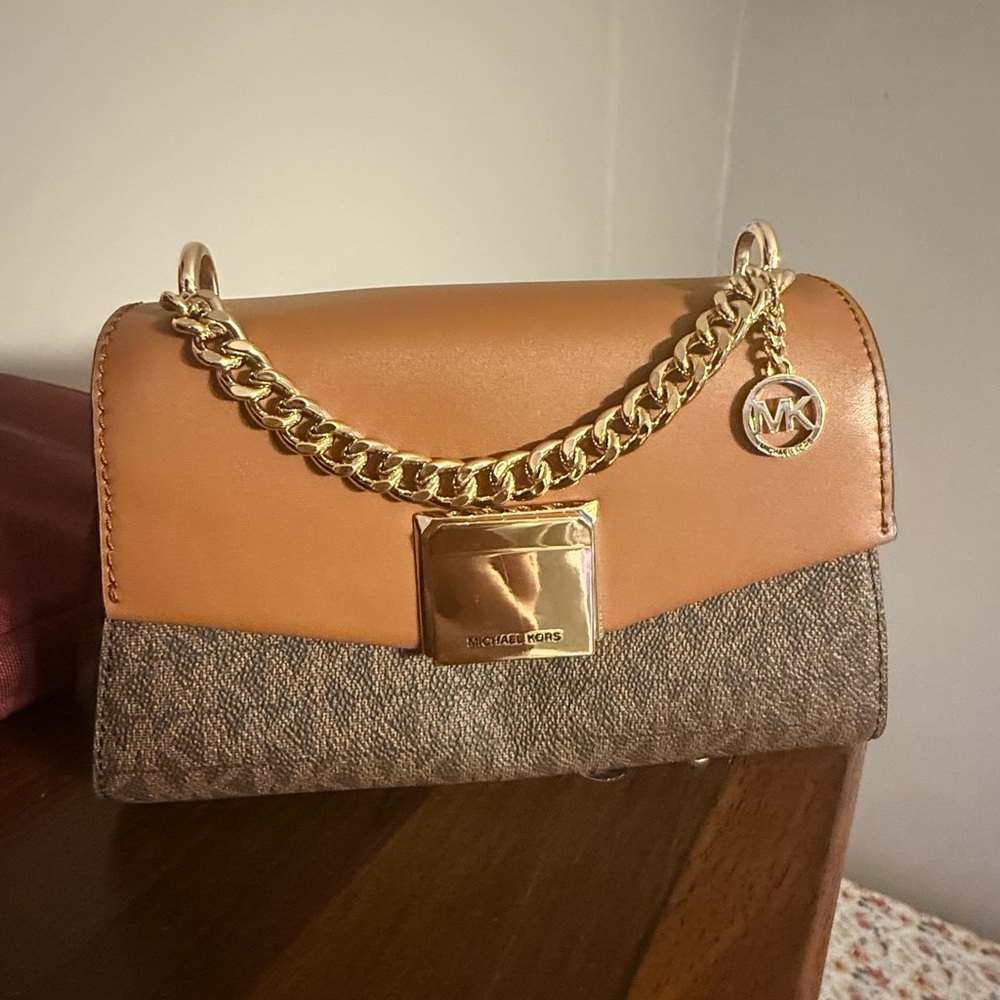 MK